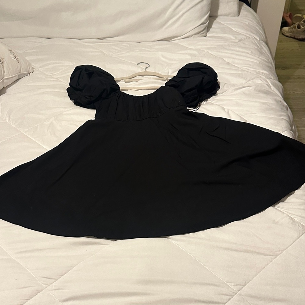 Elegant Black Puff Sleeve Mini Dress